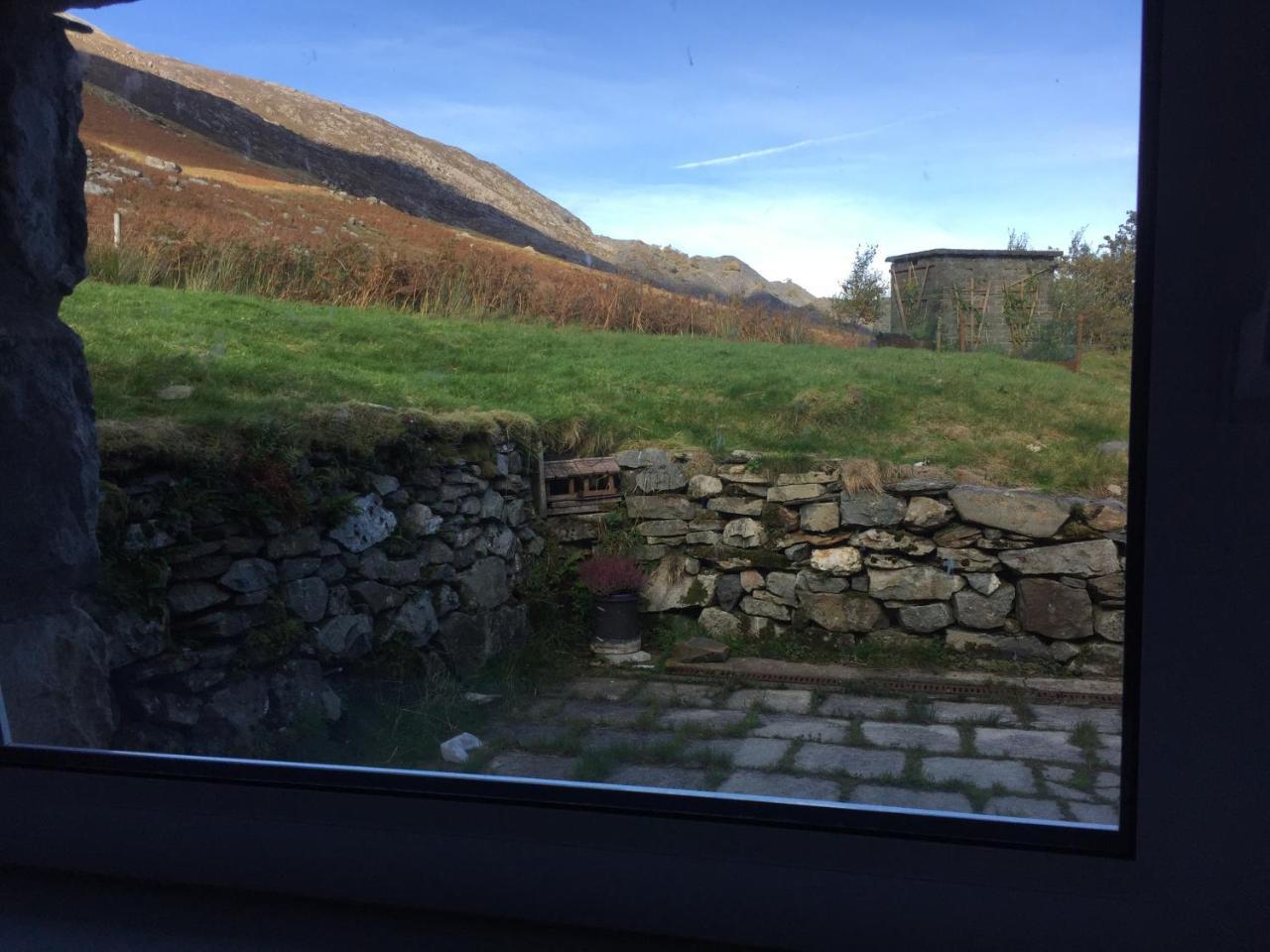 Snowdonia Mountain Hostel Bethesda Buitenkant foto